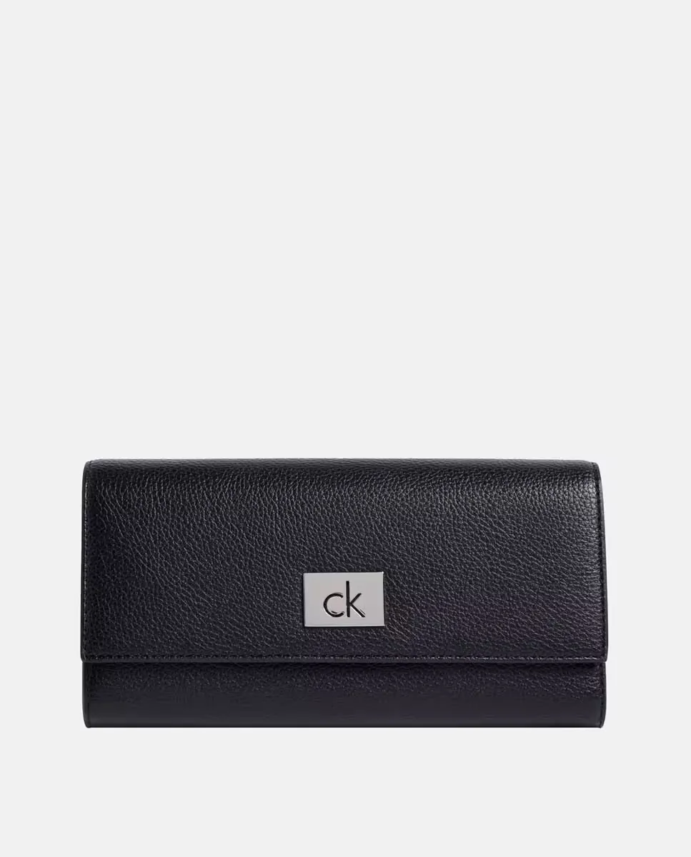 

Большой кошелек с клапаном Calvin Klein, черный