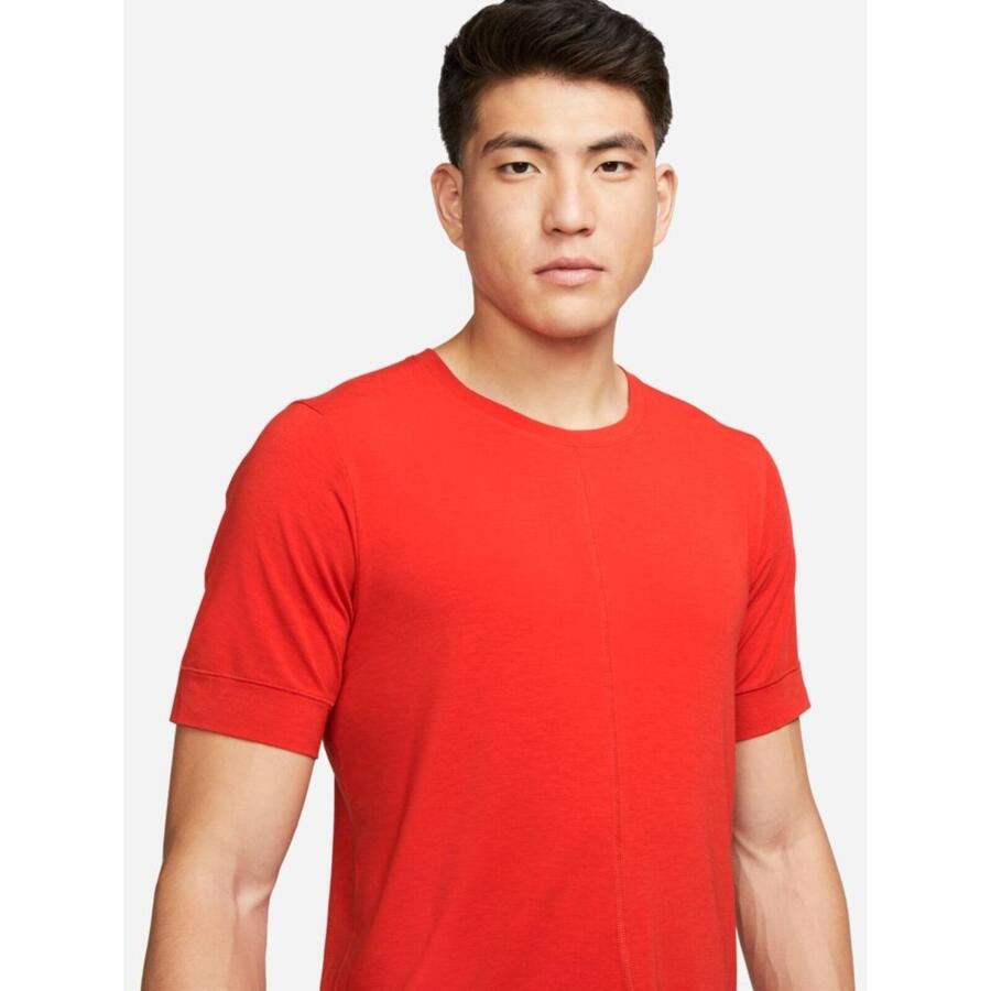 Футболка Nike Yoga Dri-Fit, красная, мужская — фото 4