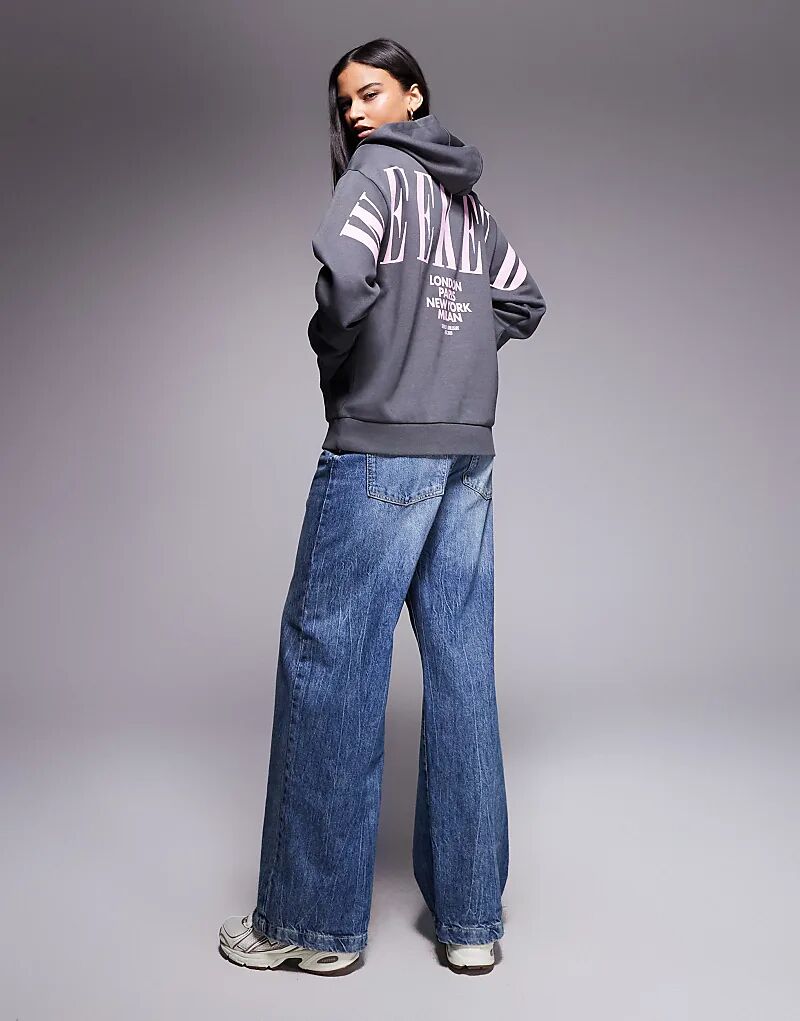 

Свободная толстовка Weekend Collective с логотипом на спине в антрацитовом цвете