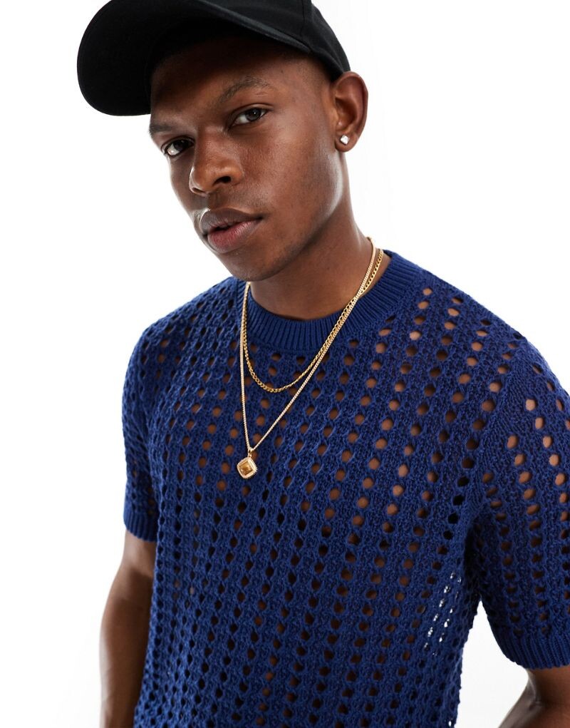 

Темно-синяя свободная трикотажная футболка с пуантами ASOS DESIGN