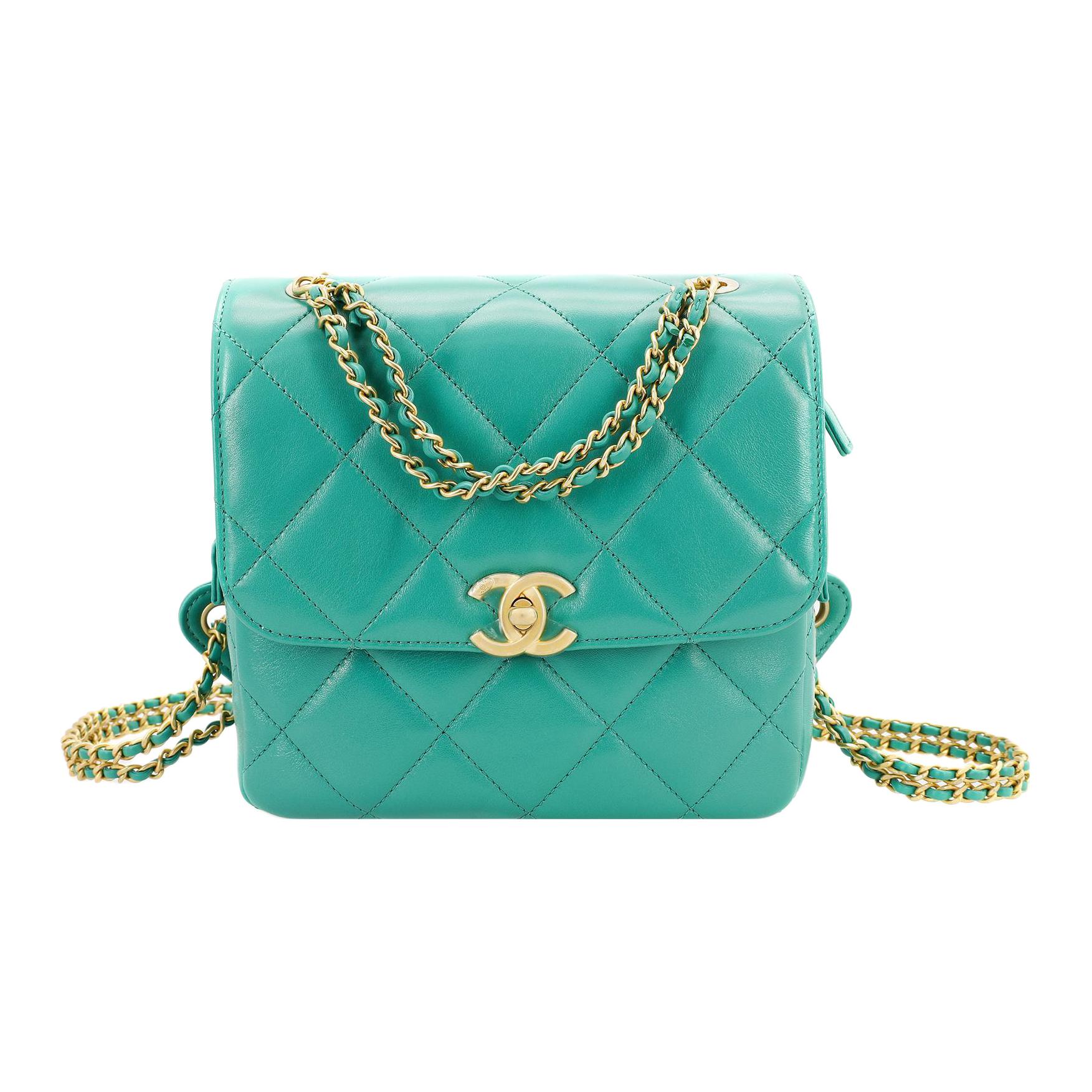 

23P SS Рюкзак из овчины Женский Зеленый CHANEL