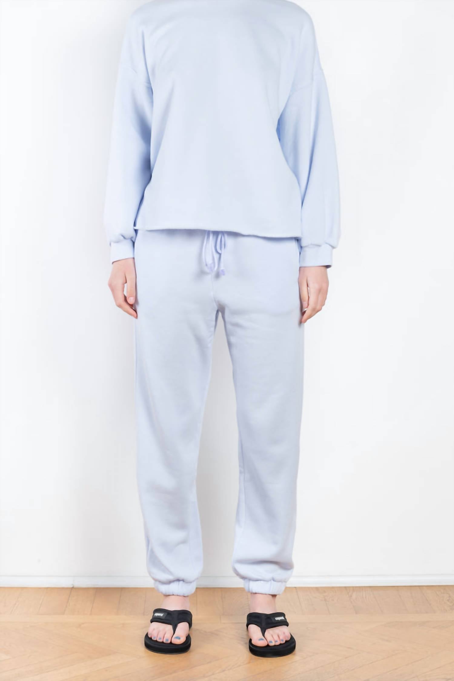 

Спортивные штаны Devi в цвете Powder Blue XIRENA