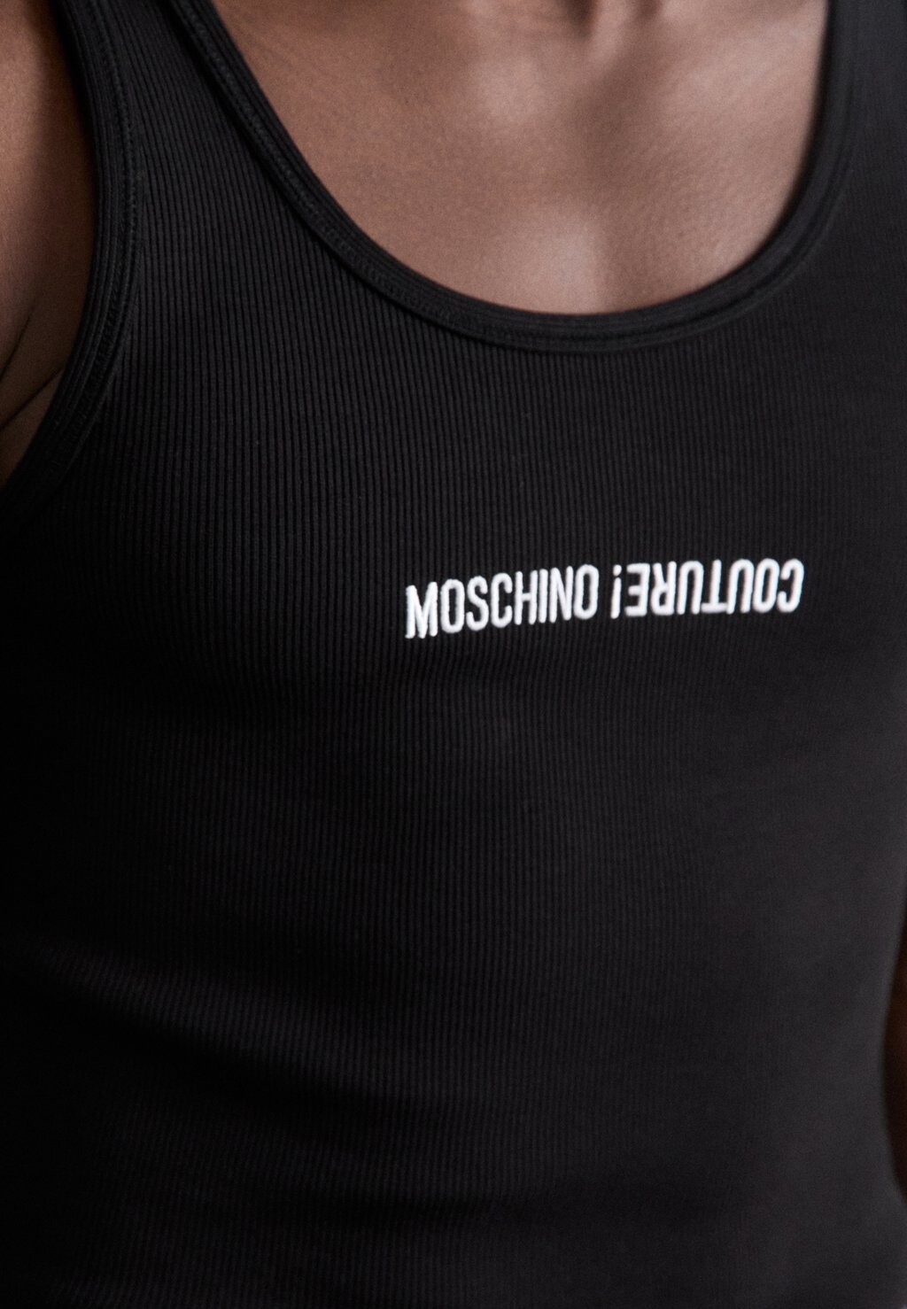 

Топ CANOTTA MOSCHINO, черный