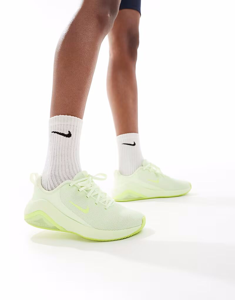 Кроссовки Nike Training Air Zoom Bella 7 цвета лайм
