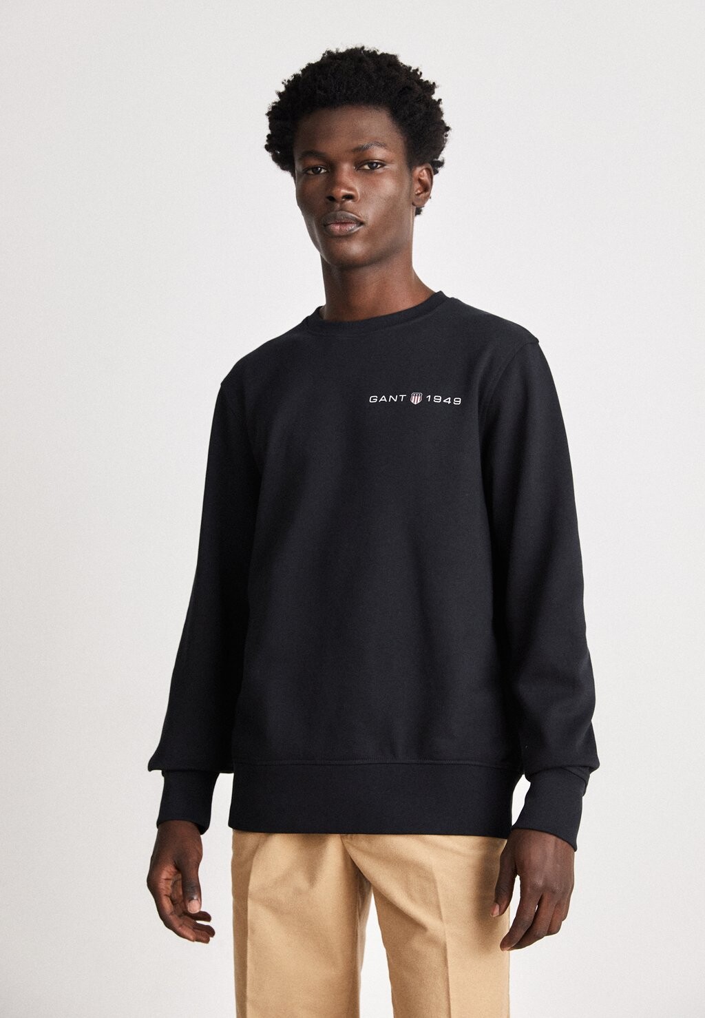 

Толстовка ГРАФИЧЕСКИЙ ШЕИ GANT, черный