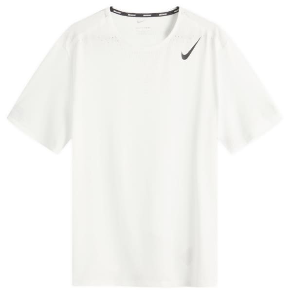 

Футболка Aeroswift Nike, черный