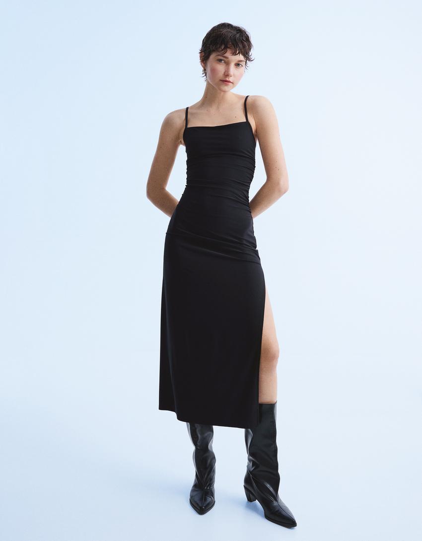 

Платье миди на бретельках Bershka, черный