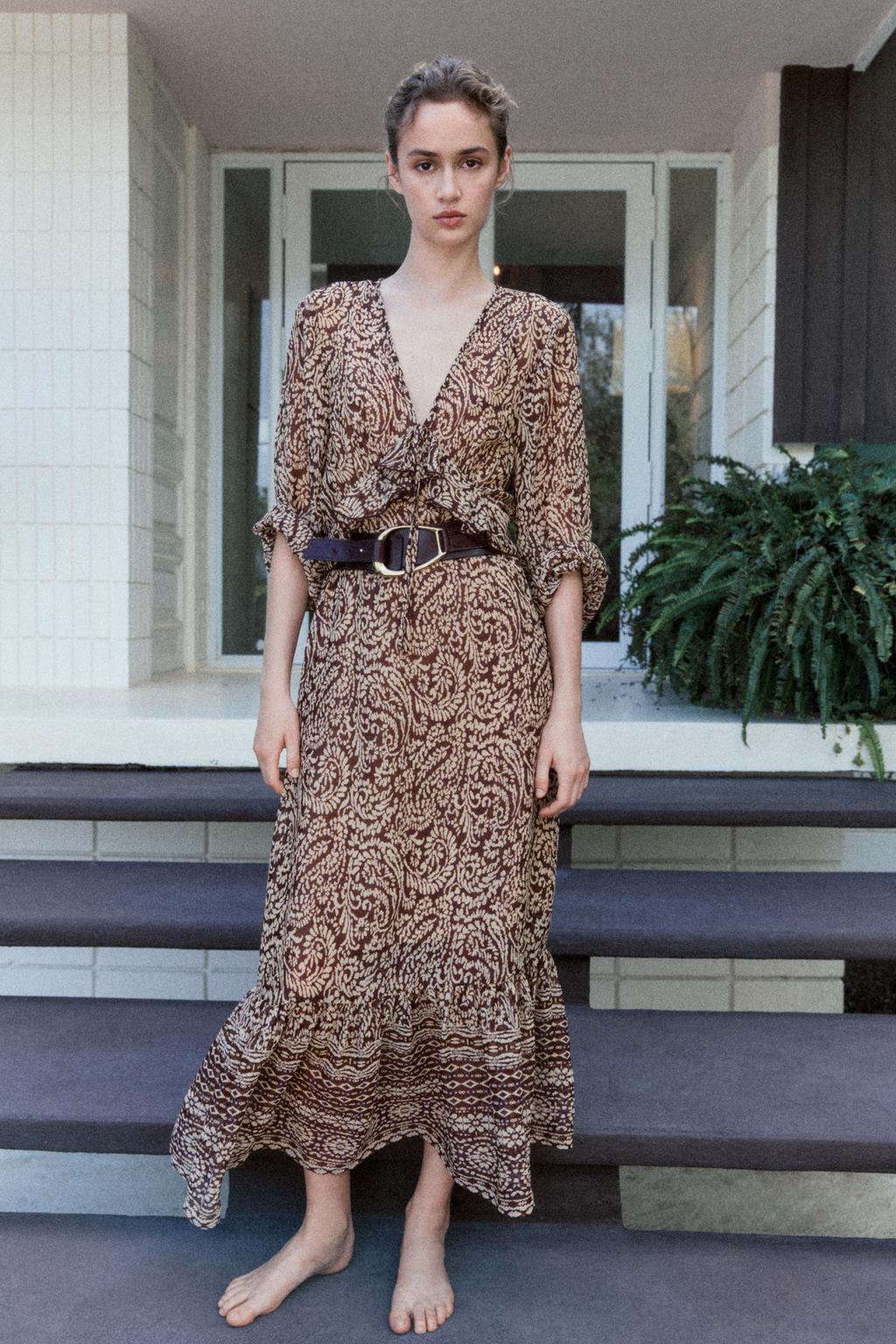 

Платье миди с принтом и оборками ZARA, разноцветный