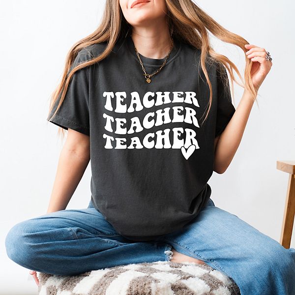 

Футболка Teacher с принтом в виде волнистого сердца Simply Sage Market, Pepper, Зеленый, Футболка Teacher с принтом в виде волнистого сердца Simply Sage Market, Pepper