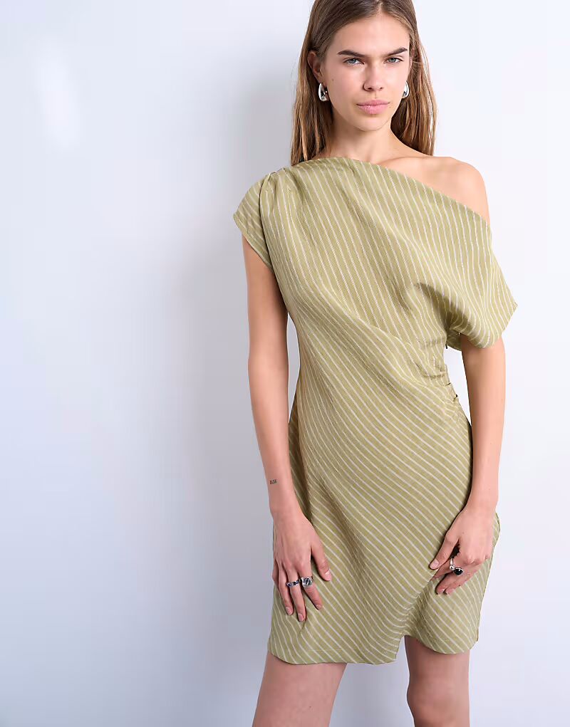 

Мини-платье в зеленую полоску с завышенной талией и воротником-стойкой Topshop