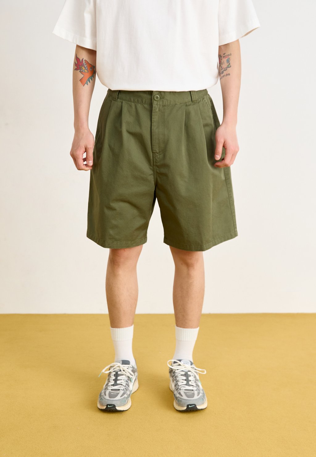 

Шорты MARV SHORT LENEXA Carhartt WIP, зеленый