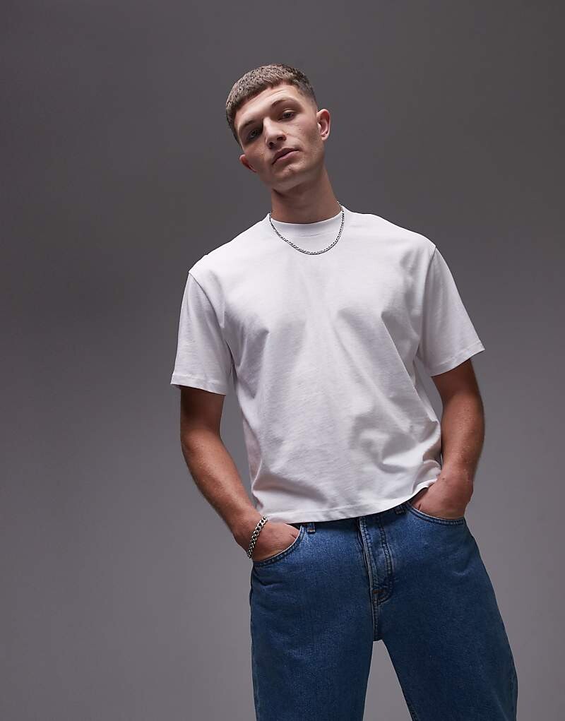 

Белая непринужденная укороченная футболка Topman