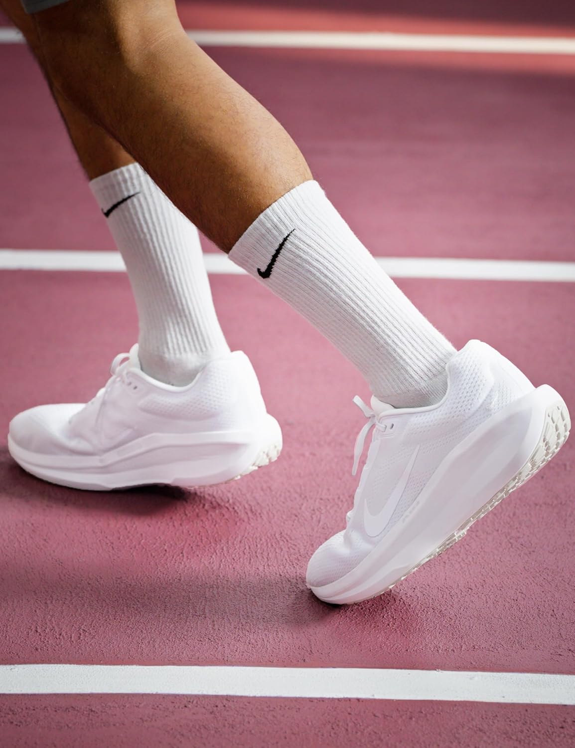 Мужские кроссовки для бега по шоссе Nike Winflo 11, белый — фото 2