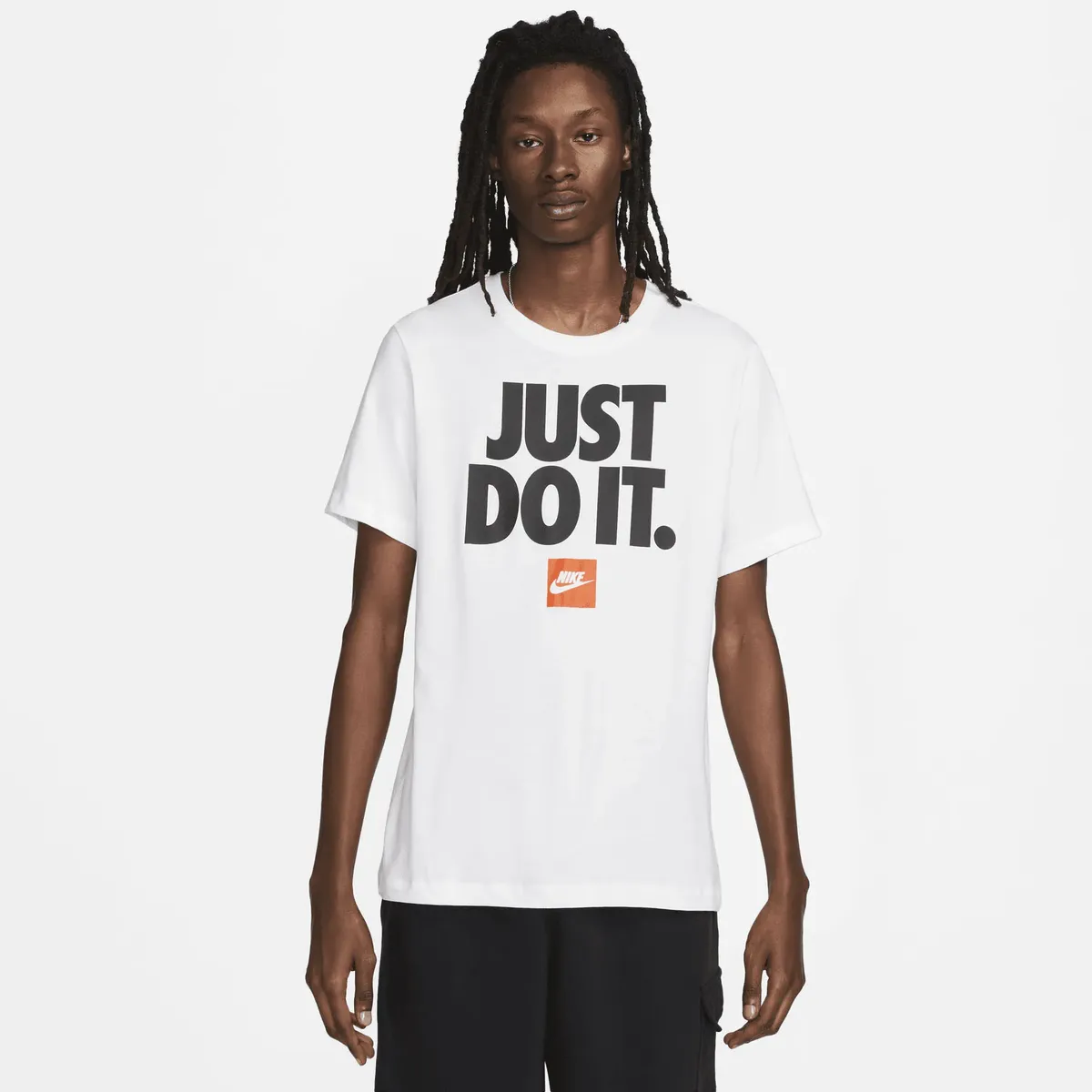 

Футболка Nike Sportswear "Мужская футболка", белый