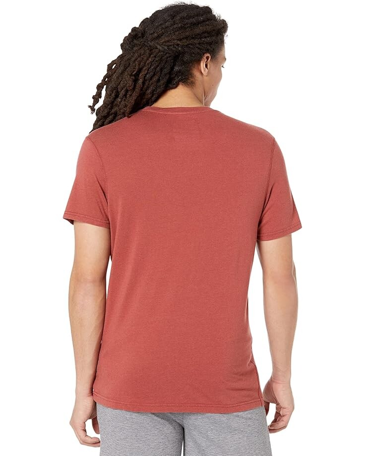 

Футболка SAXX UNDERWEAR 3Six Five Tee, цвет Red Clay