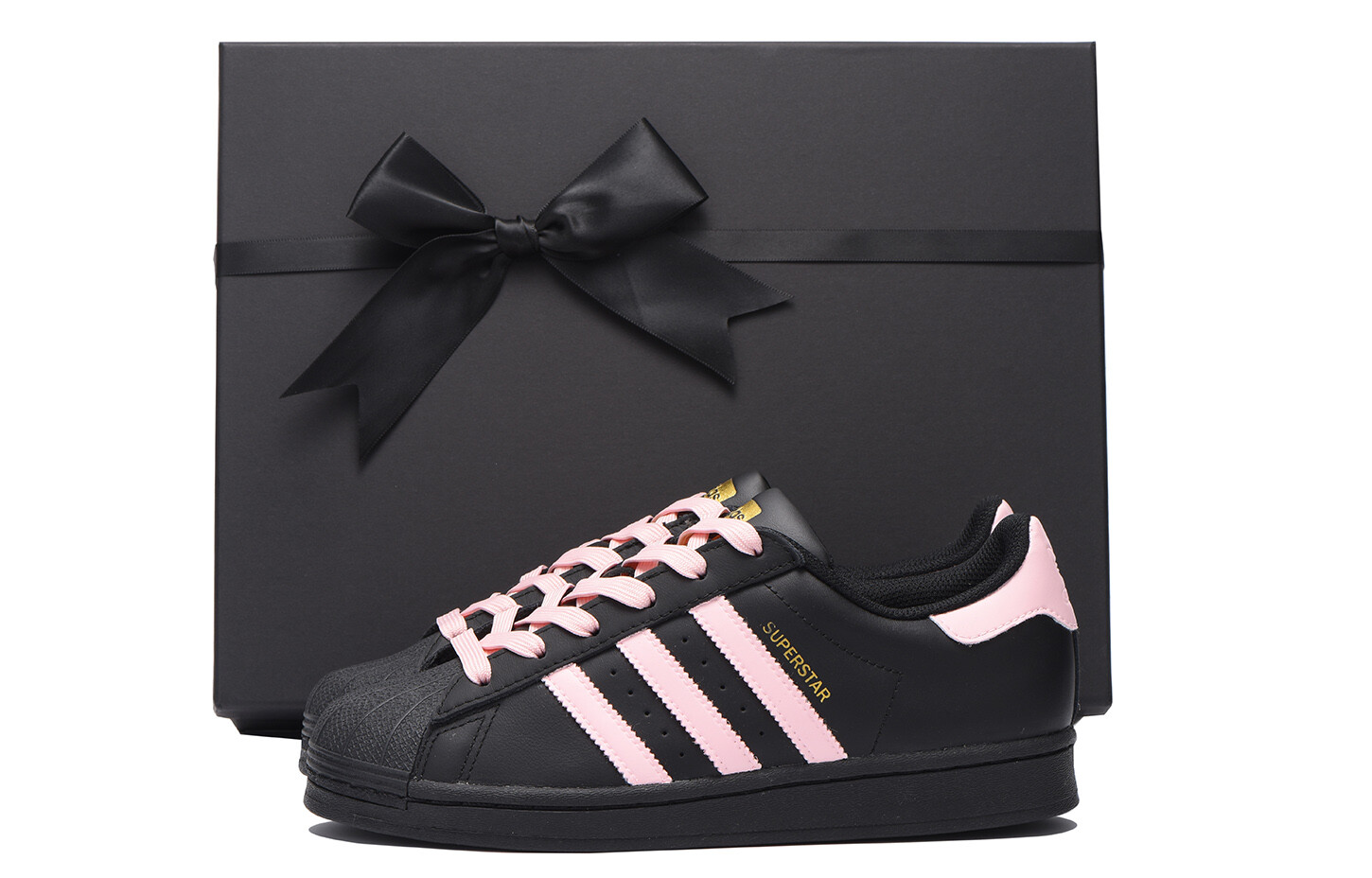 

Кроссовки adidas originals Superstar Skateboarding Shoes Unisex Low-top Black/Pink, розовый