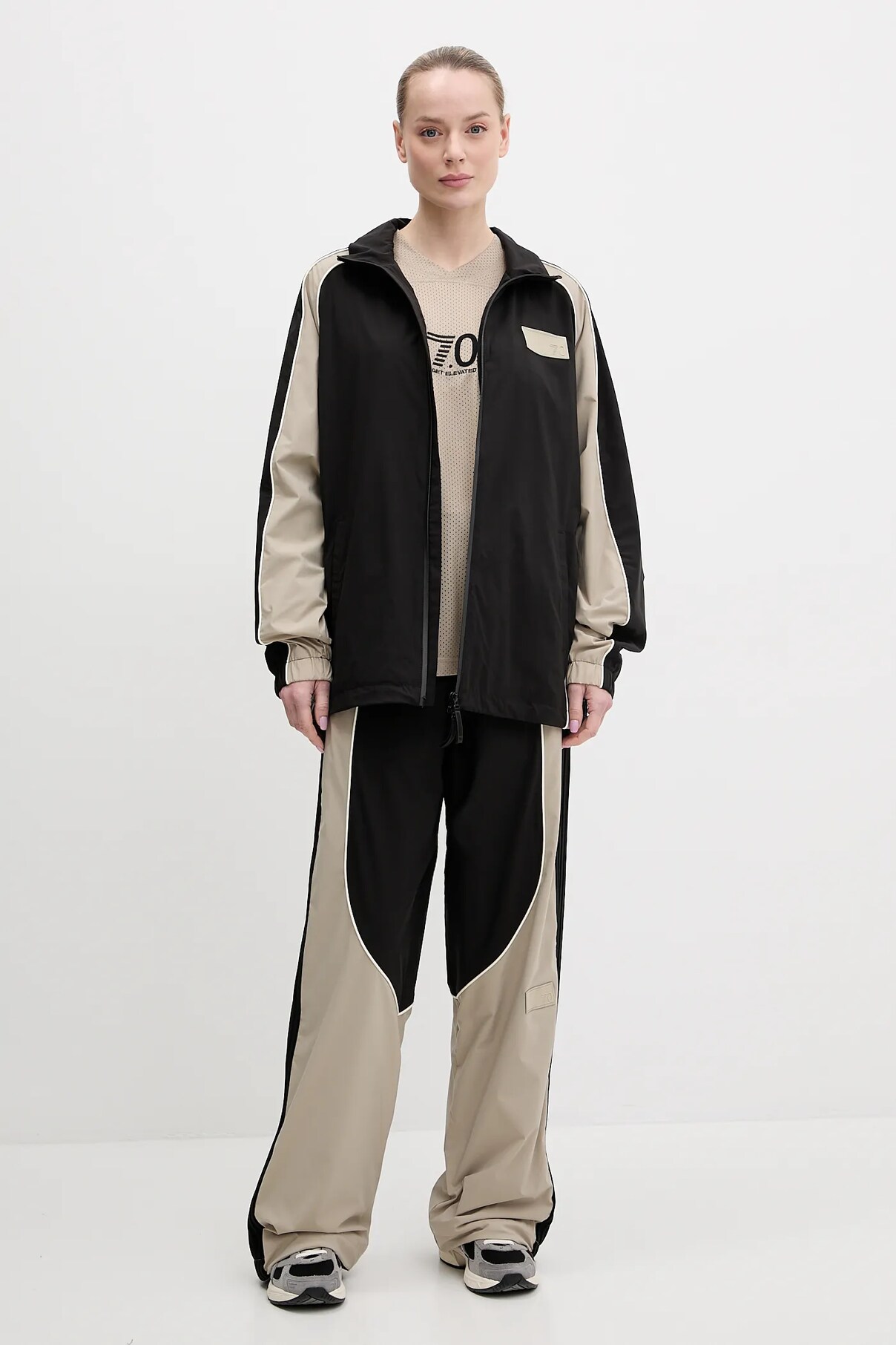 

Куртка Ea7 Emporio Armani, черный