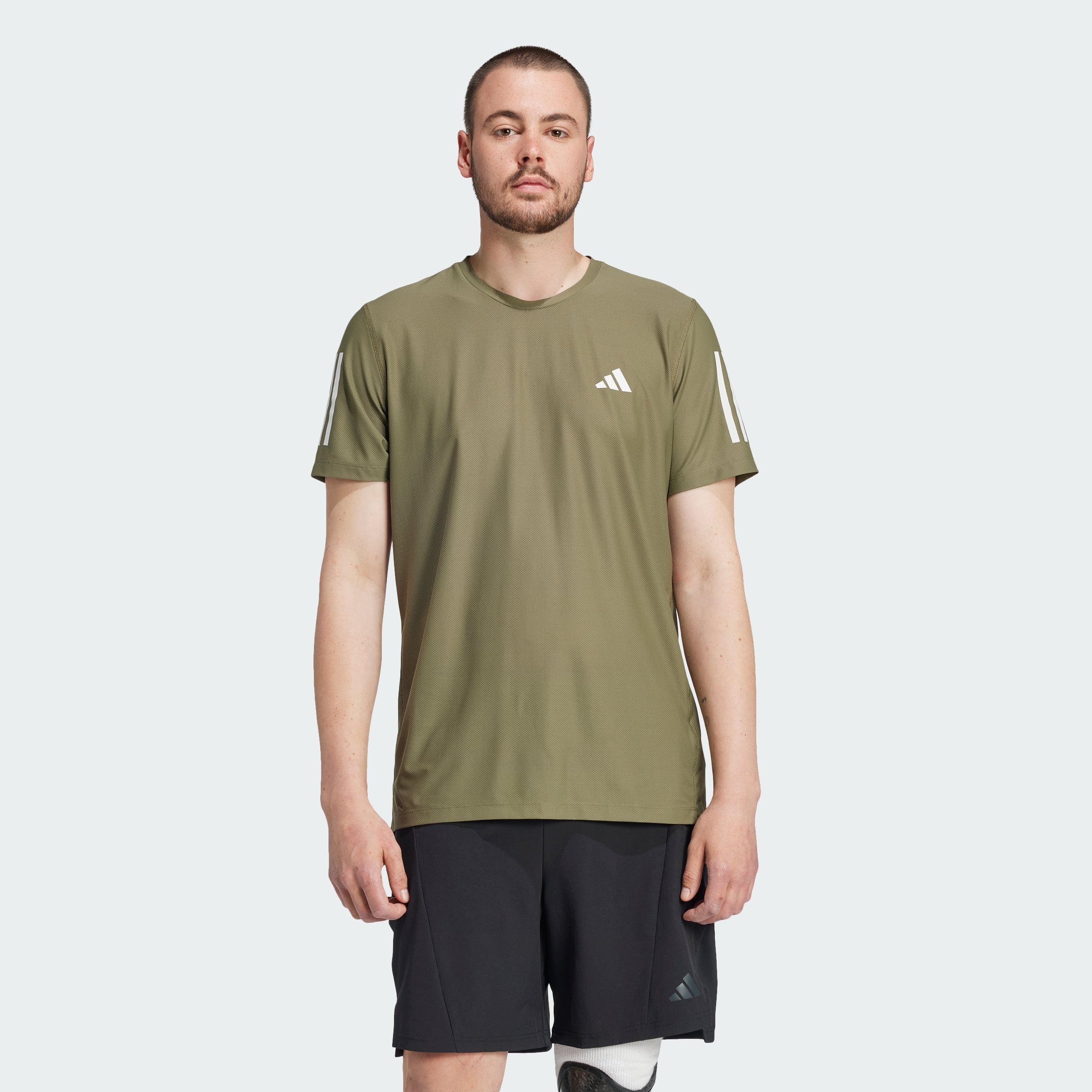 

Мужская футболка adidas Own the Run, цвет olive strata
