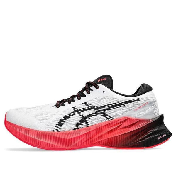 

Кроссовки novablast 3 Asics, белый/черный