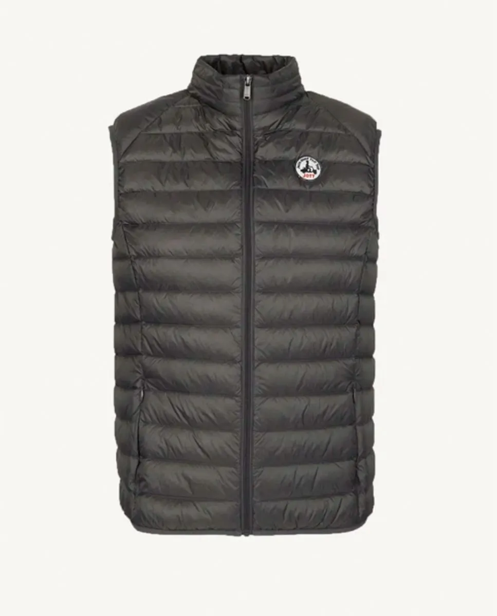 

Легкий мужской пуховый жилет с утеплителем JOTT, серый