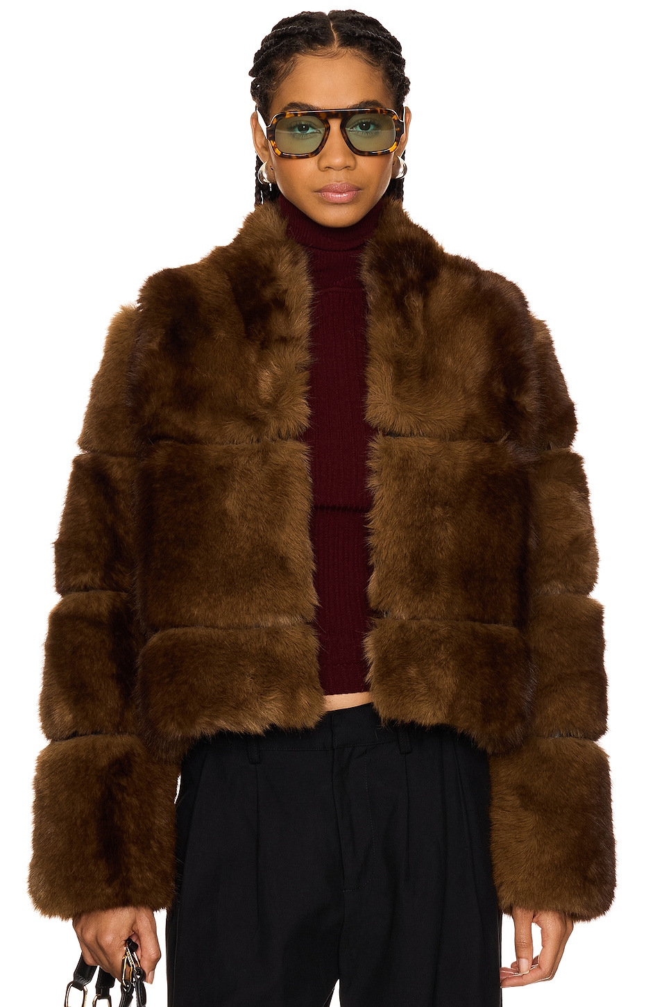 

Короткое пальто из искусственного меха Sai Apparis, mink