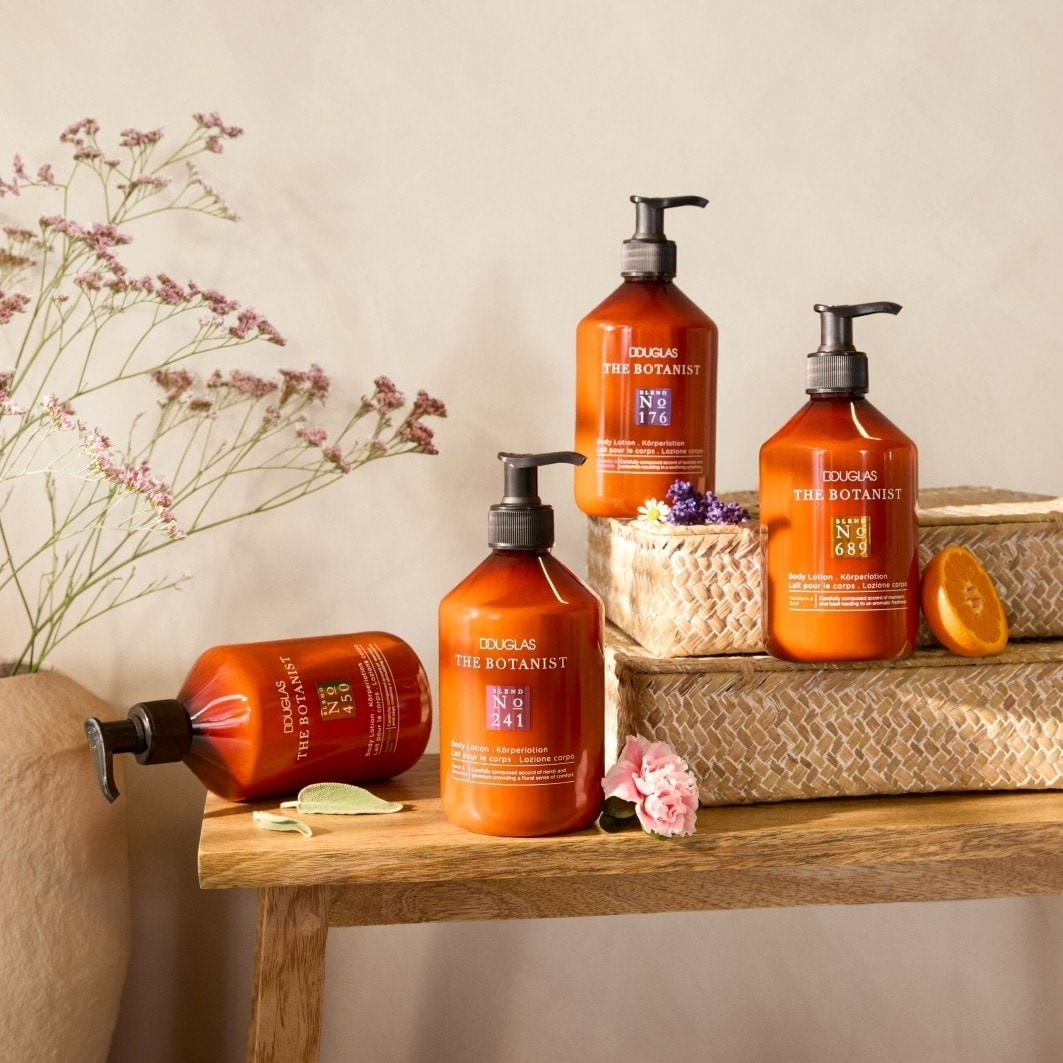 Лосьон для тела the botanist the botanist mandarin & basil body lotion Douglas Collection, объем 500 мл. — фото 3