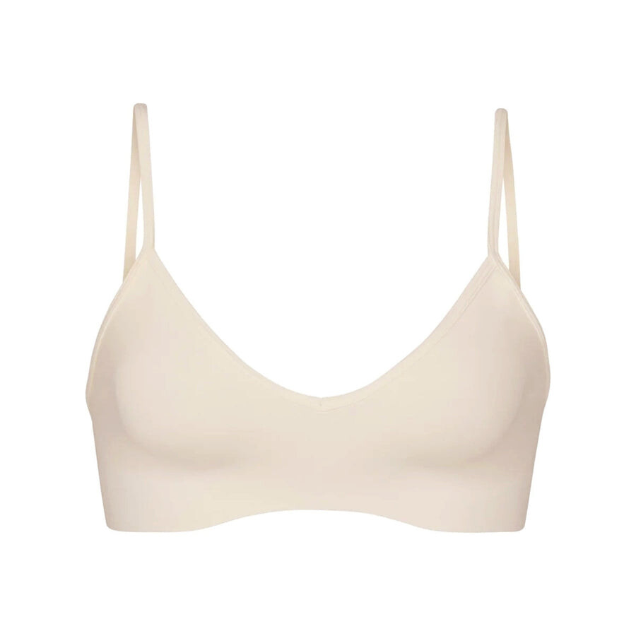 

Бюстгальтер SKIMS Soft Smoothing Seamless, песочный