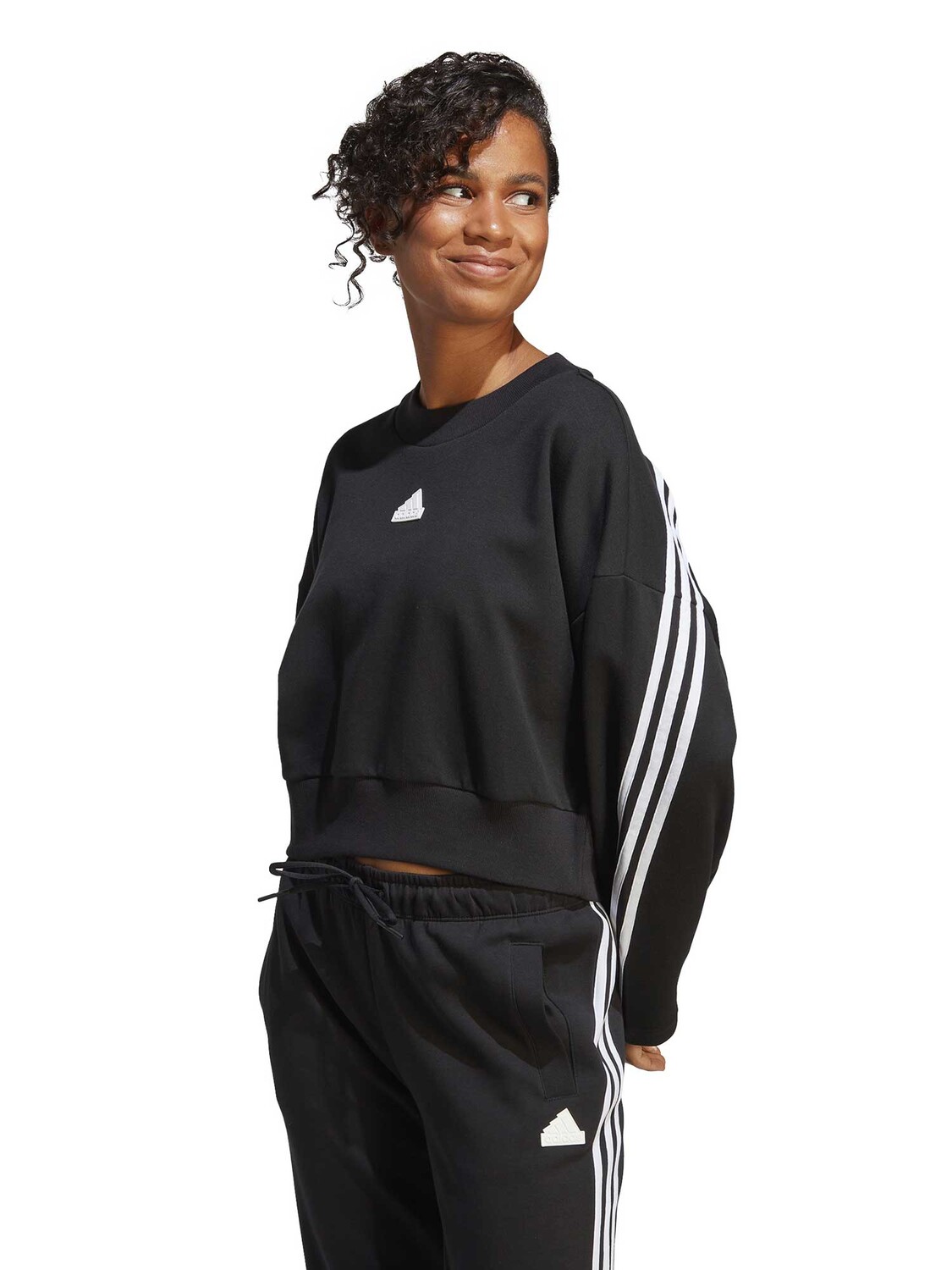 

Блуза Adidas Sportswear Future Icons 3-Stripes Sweatshirt, черный