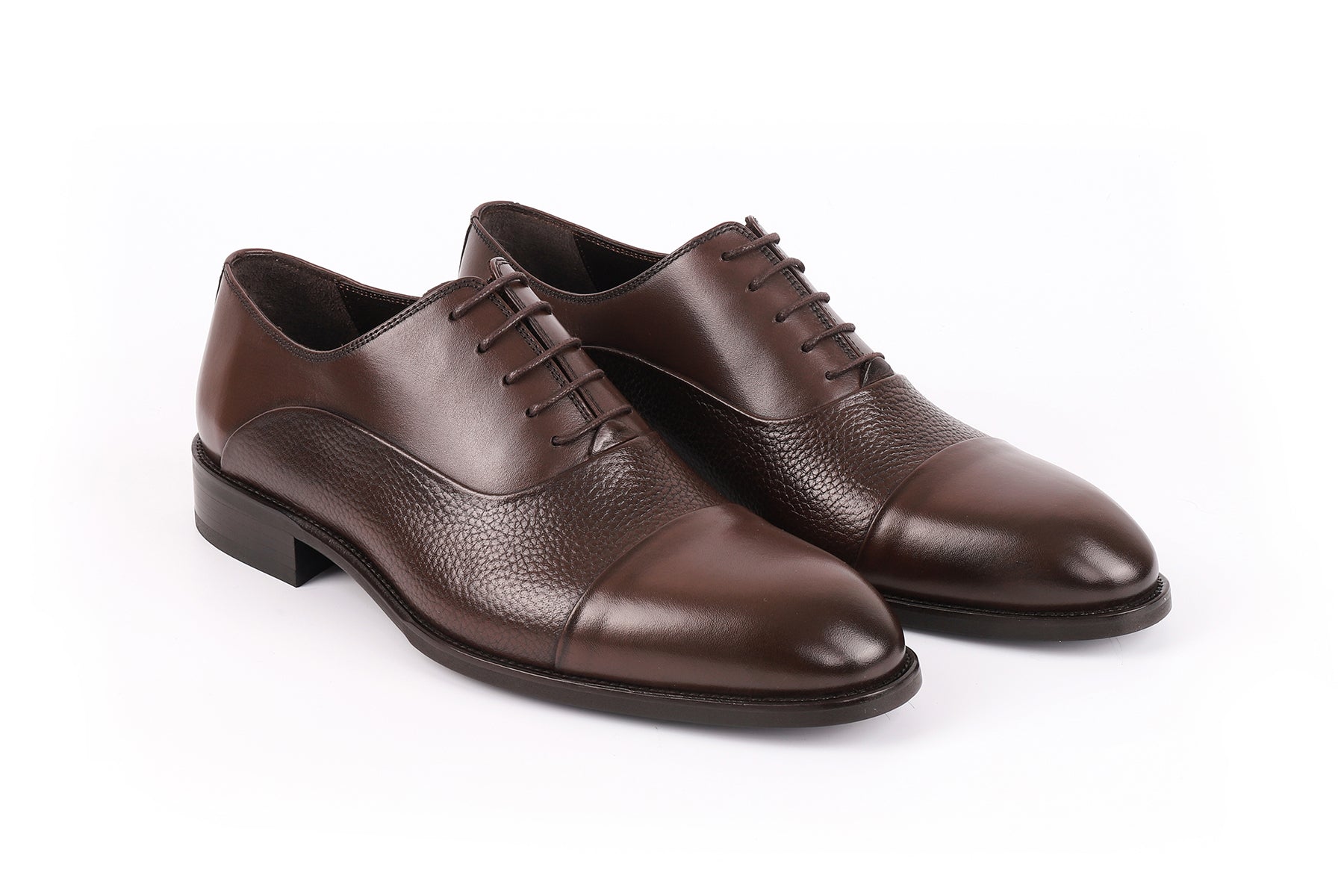 

Туфли-оксфорды Malone Cap Toe Vella Pais, коричневый