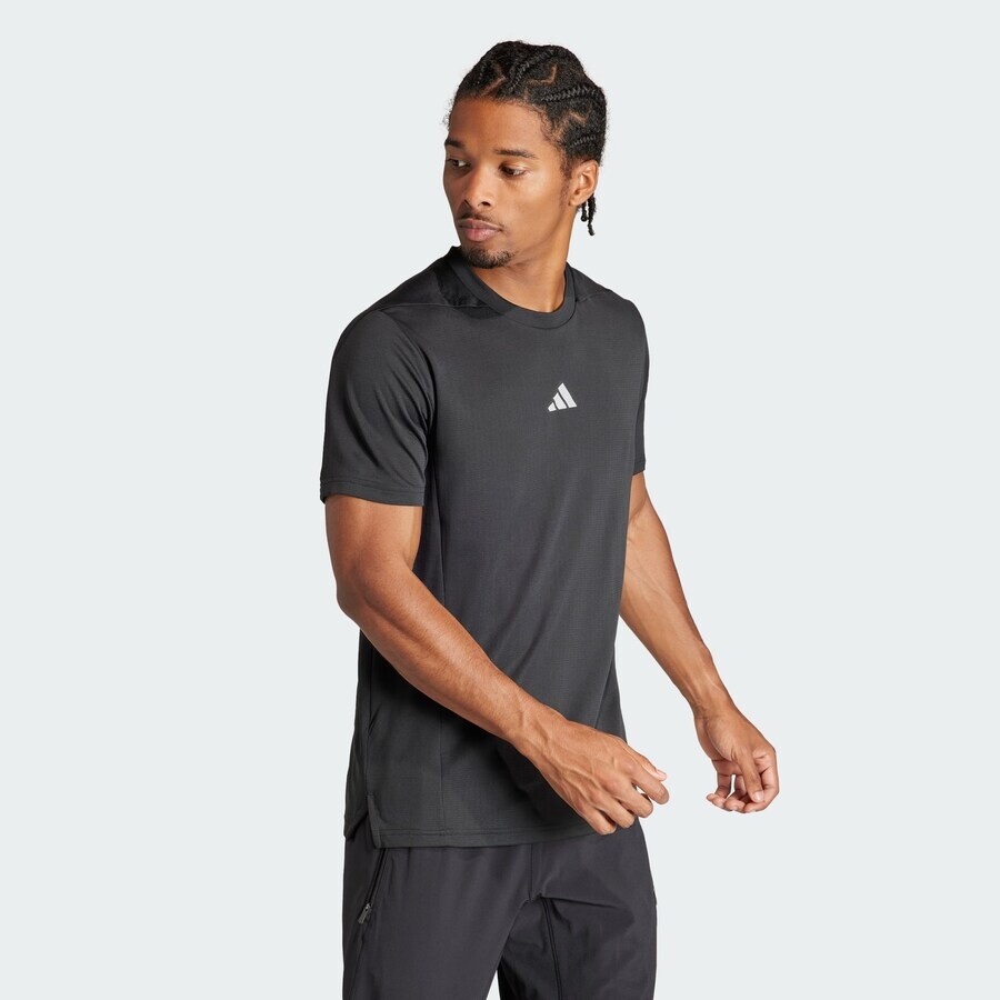 

Спортивная футболка Adidas, черный