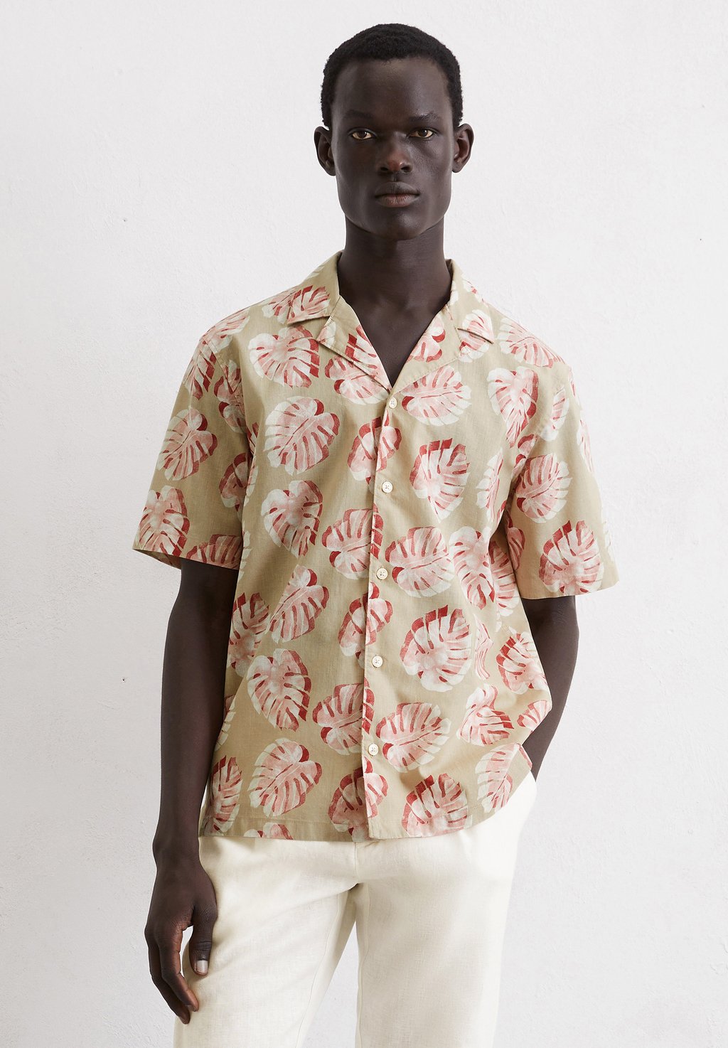 

Рубашка CAMP COLLAR SHORT SLEEVES SLITS AT SIDE SEAMS Marc O'Polo, бежевый
