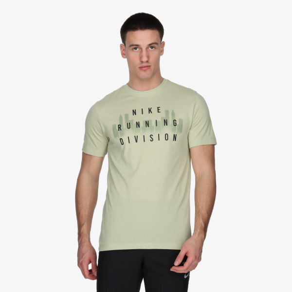 

Футболка fq3916 Nike, зеленый