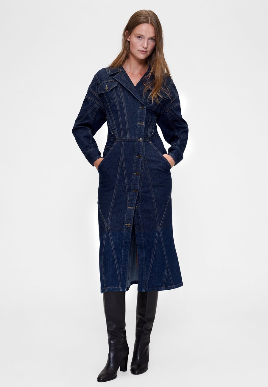 Платье GAP GAPSTUDIO SEAMED DENIM MIDI SHIRTDRESS, Dark Wash Indigo/Dark-Blue Denim