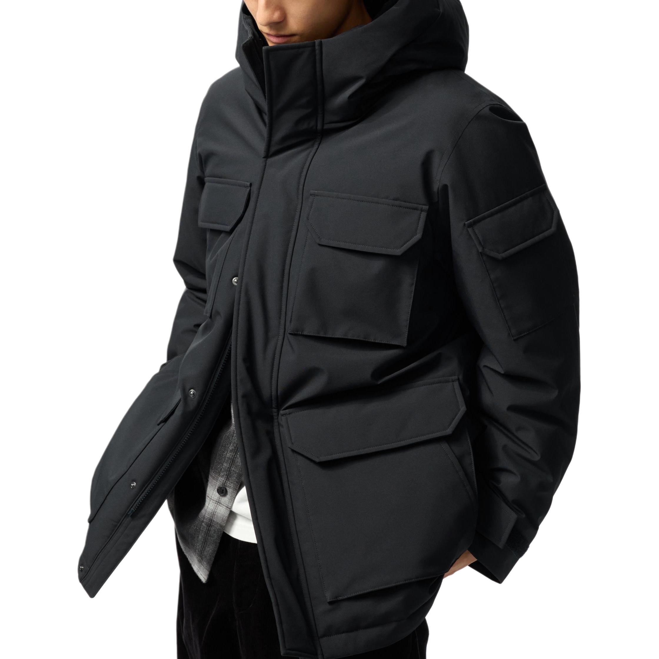 

Пуховик унисекс черный UNIQLO