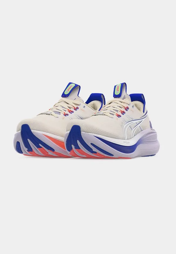 Кроссовки для бега по шоссе gel nimbus 28 paris marathon edition, кремовый/серебристый цвет Asics, Cream/Pure Silver-Coloured — фото 3