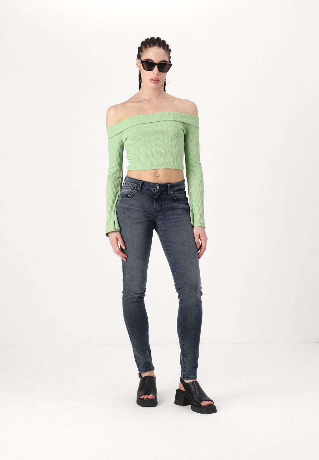 

Топ с длинными рукавами OFF THE SHOULDER CROP Even&Odd, светло-зеленый