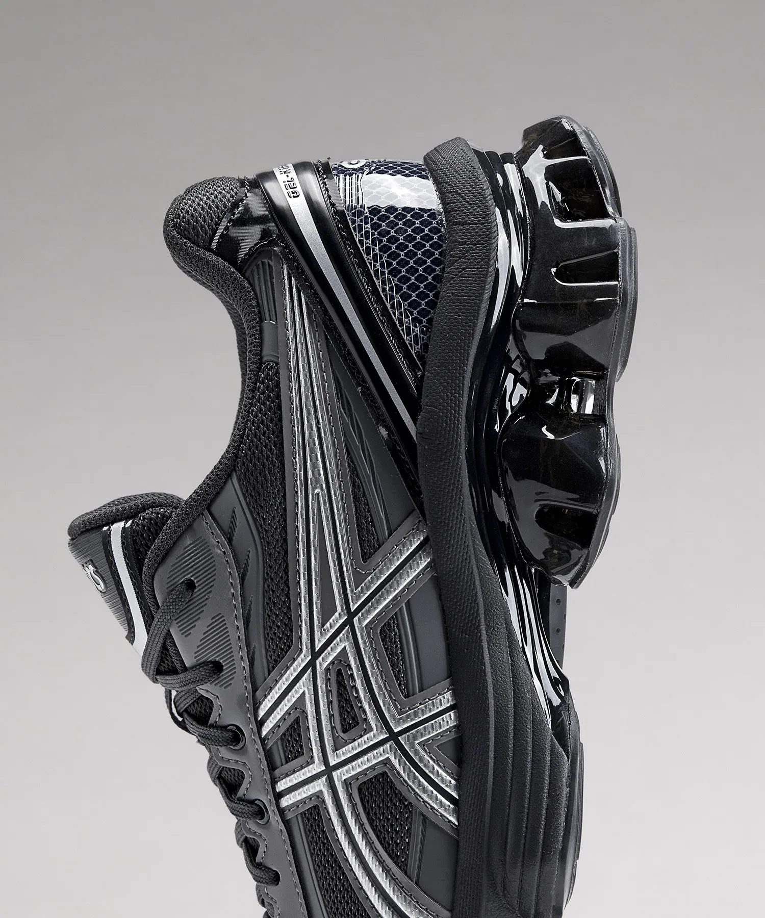 Унисекс кроссовки ASICS GEL-KINETIC FLUENT серые — фото 2