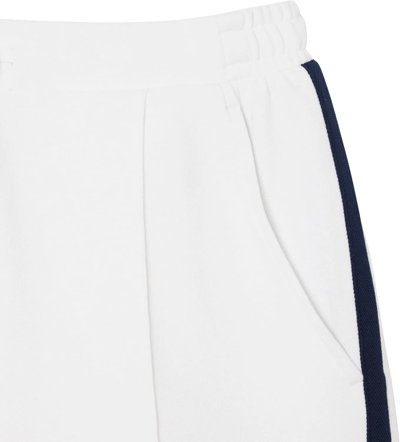 Мужские теннисные шорты Lacoste Ultra Dry с акцентом в виде значка. Модель Heritage — фото 2