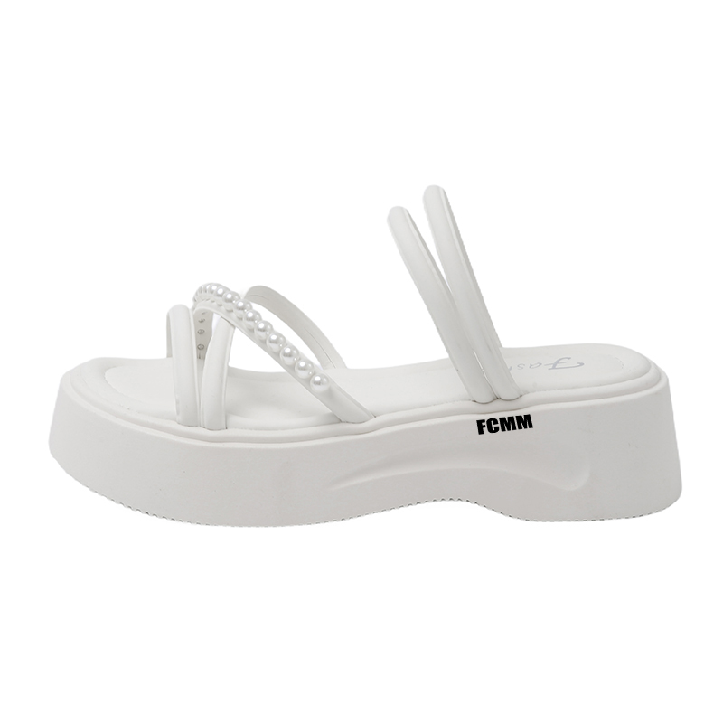 

Детские сандалии FCMM, бежевый