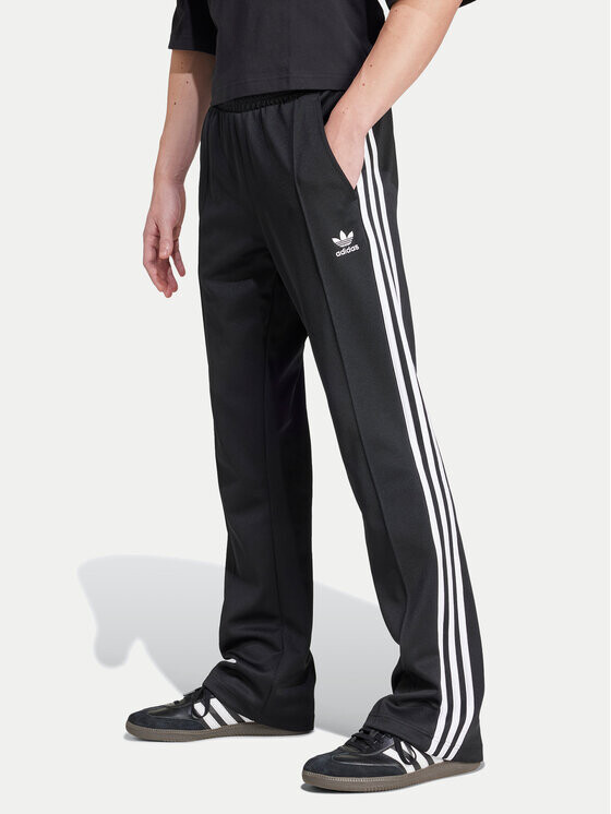 

Спортивные брюки regular fit Adidas, черный