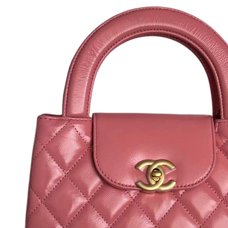 CHANEL Блестящая кожаная мини сумка женская розовая — фото 2
