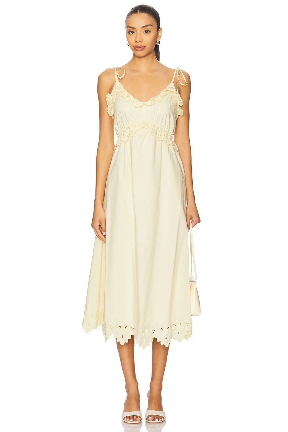 

Платье Lissette от Astr The Label, soft yellow