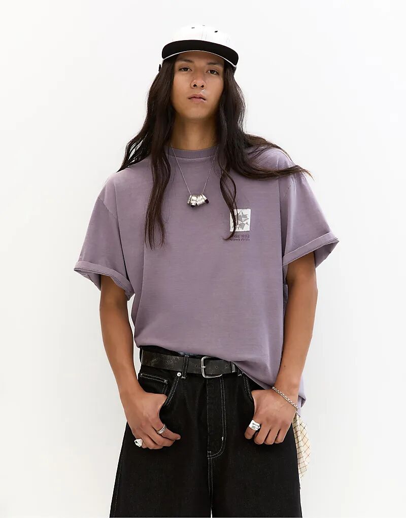 

Футболка с принтом племени Rogue Pull&Bear в лиловом цвете