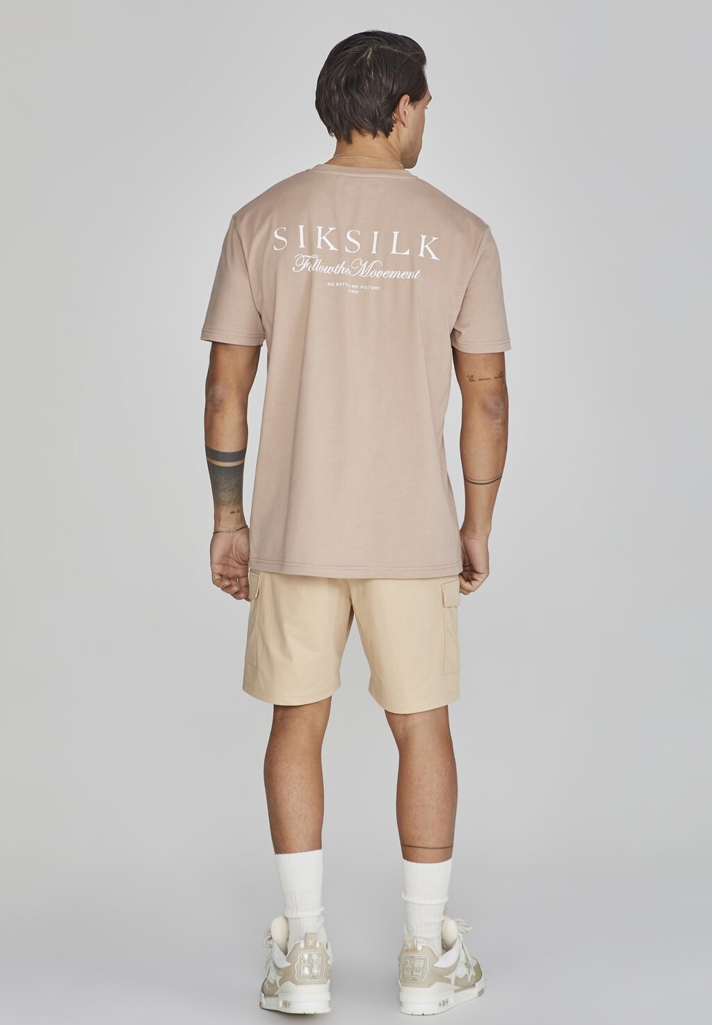 

Принт на футболке GRAPHIC SIKSILK, коричневый
