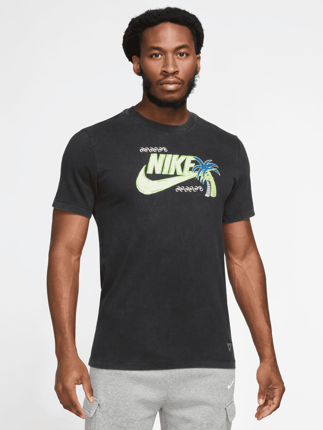 

Футболка Nike M NSW BEACH PARTY HBR, черный