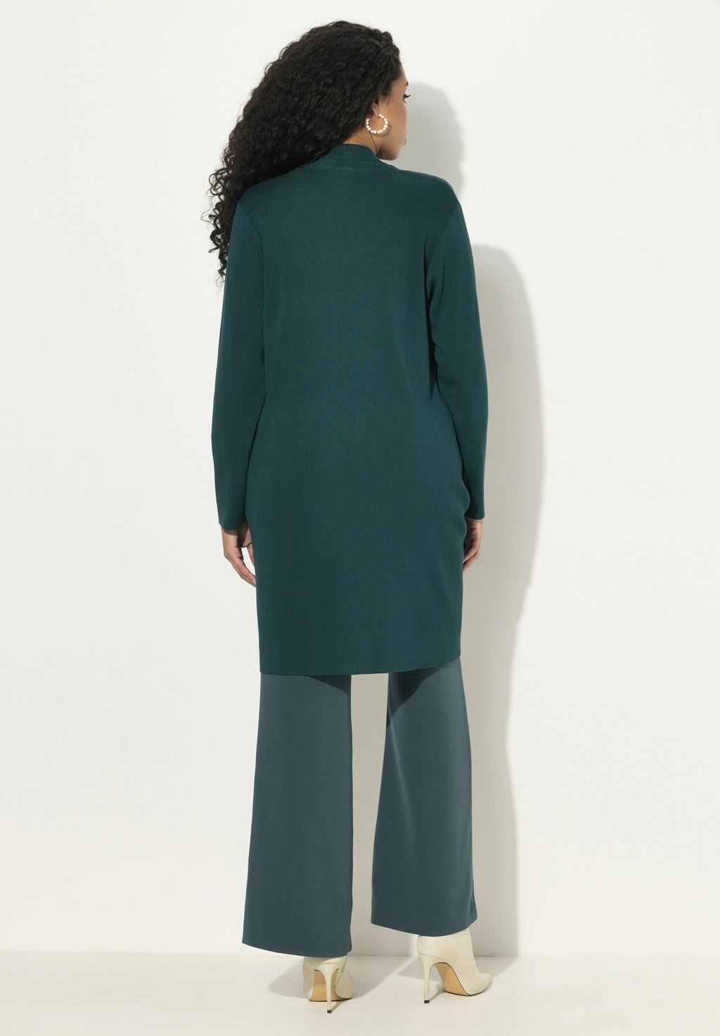 

Кардиган LONG OPEN FRONT Ulla Popken, зеленый