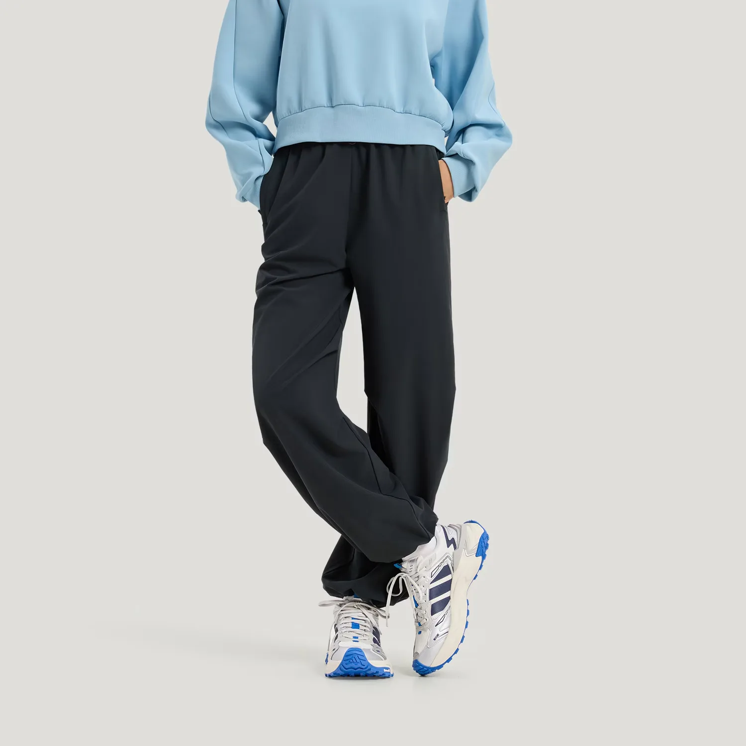 Adidas Повседневные брюки Women's Black Moderate Others — фото 4