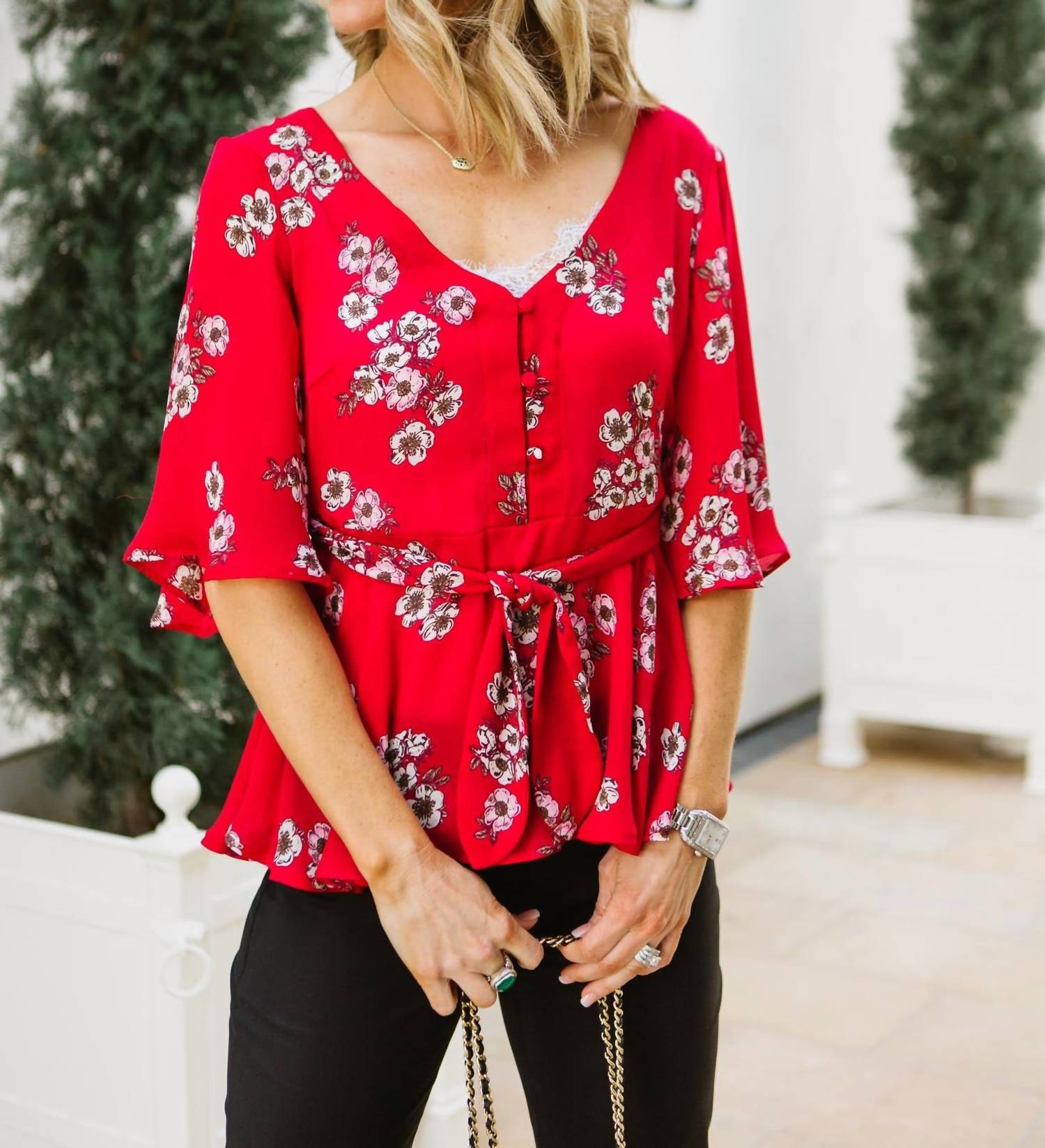 

Блуза Tipton Wrap с красным цветочным узором cupcakes and cashmere