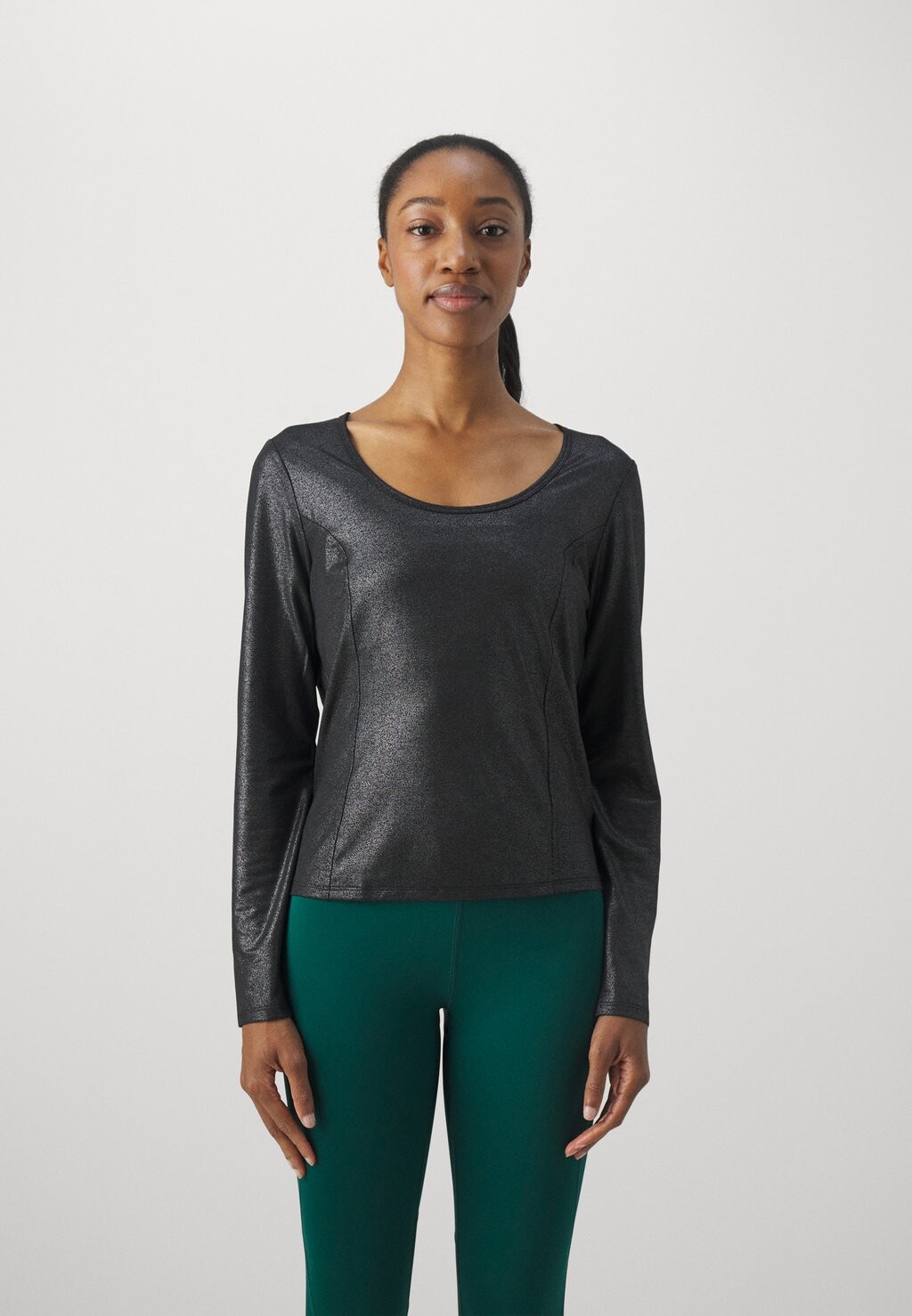 

Топ с длинными рукавами SEAMED SCOOP GAP, цвет black shimmer