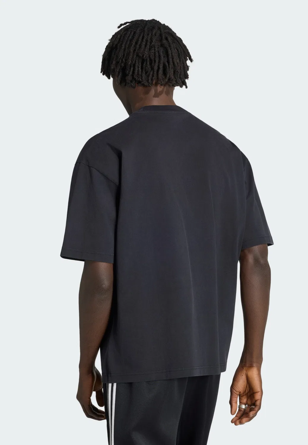 Футболка Adidas Originals Elevated черного цвета — фото 3